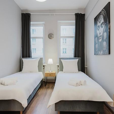 Hala Hostel - Pokoje Na Wylacznosc Tuz Przy Dworcu Гдиня Екстериор снимка